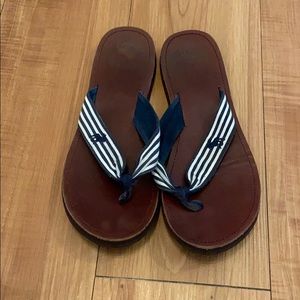 Abercrombie & Fitch navy/white striped sandals